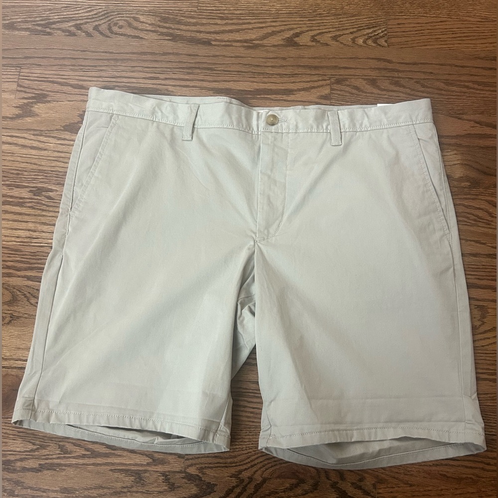 Men's Open Edit Skinny Fit Shorts In Cream Size 38W NWT